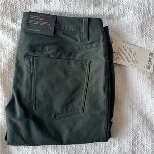 Lululemon ABC utilitech rainforest green pants NEW